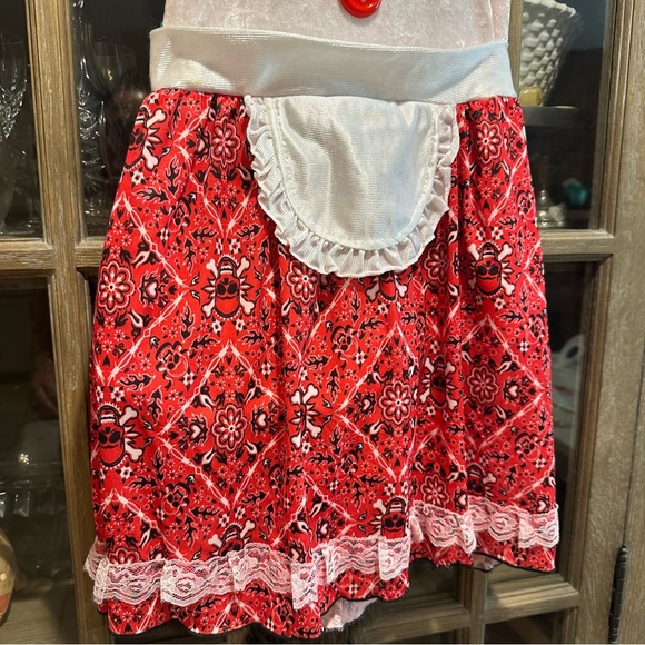 Little Red Riding Hood Costume - Picture 4 of 11